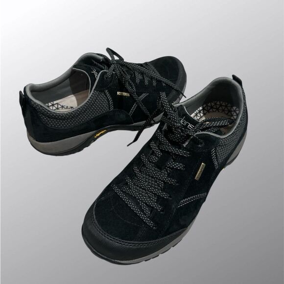 Dansko Shoes - DANSKO Shoes